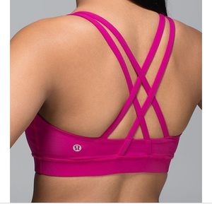 Lululemon Energy Bra:) NWT🍋